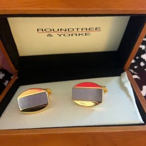 Round tree and Yorke cuff links